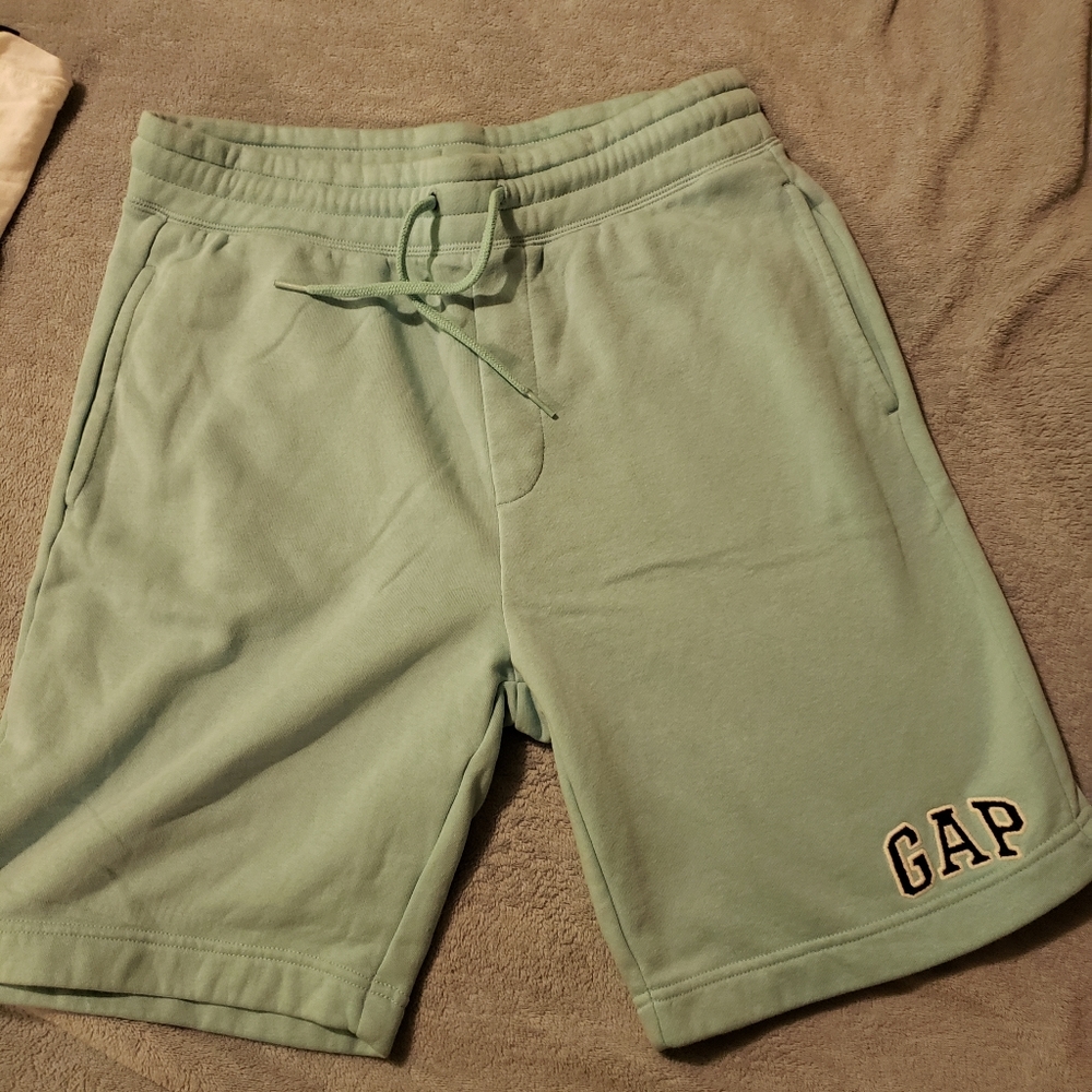 GAP men's sweat shorts